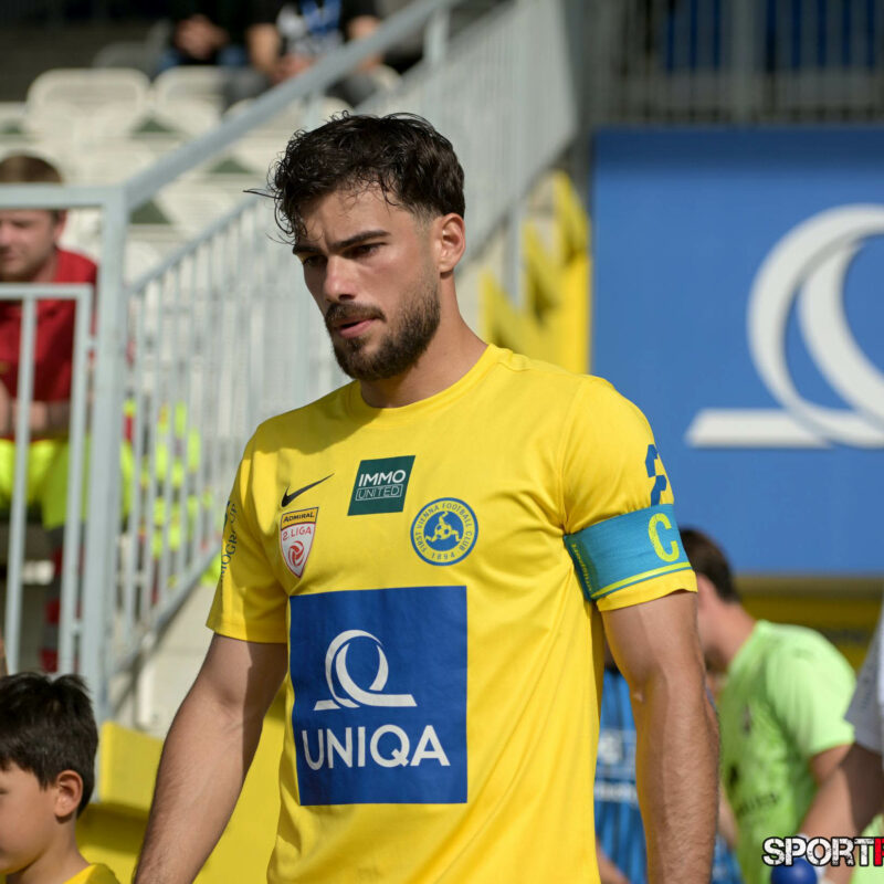 First Vienna – SKU Amstetten