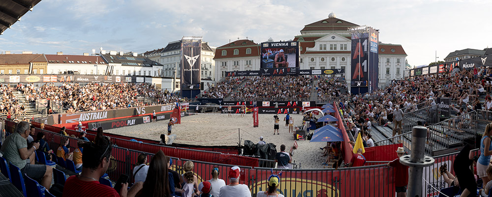 Beachvolleyball, Beach Pro 2024 Tag 1, Red Bull Beach arena, Wien. Beach Volleyball, beach pro vienna day 1 Vienna, heumarkt