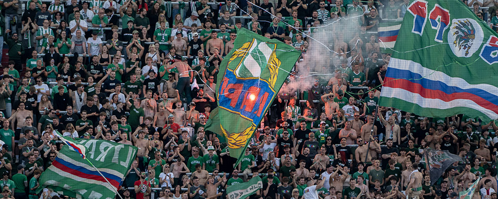 Bundesliga Österreich, Spiel Rapid Wien - Blau Weiß Linz. Fotos und Spielbericht zum Match im Allianz Stadion. Soccer Austria Saison 2025/26