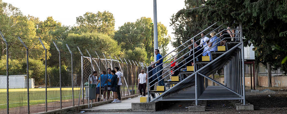Fotos Fußball, Fußball, Third Division, Cyprus, Anorthosis Mouttagiakas - FC Leivadia, Limassol, Zypern, 15.11,2025, Dimotiko Stadio Germasogeias, soccer