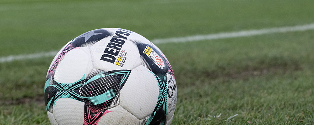 2. Liga , Österreich, 01.11.2025, Wien, Stadion Hohe Warte, First Vienna FC - SKU Amstetten, Stadium Naturarena Hohe Warte, Döbling