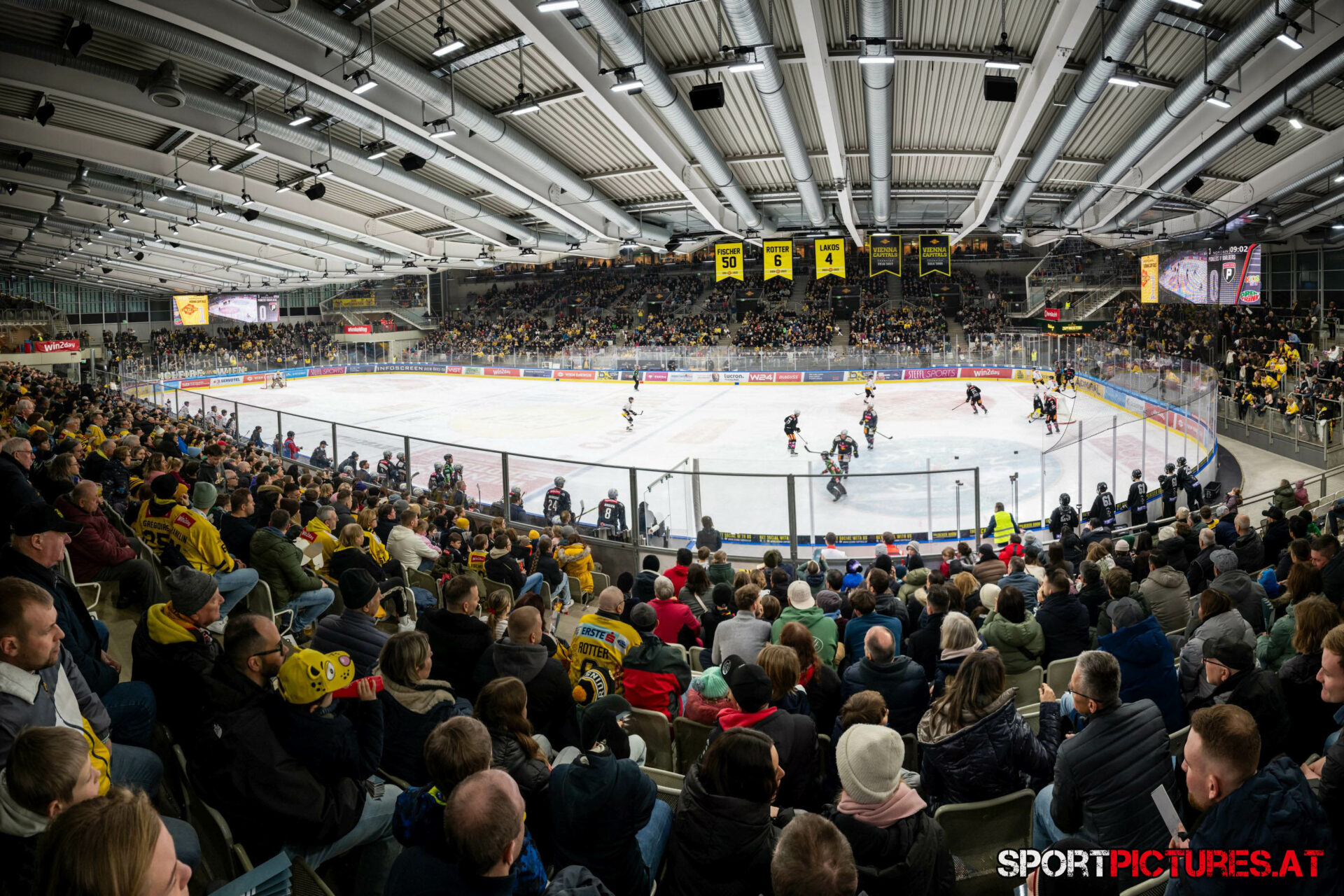 Vienna Capitals – HC Innsbruck